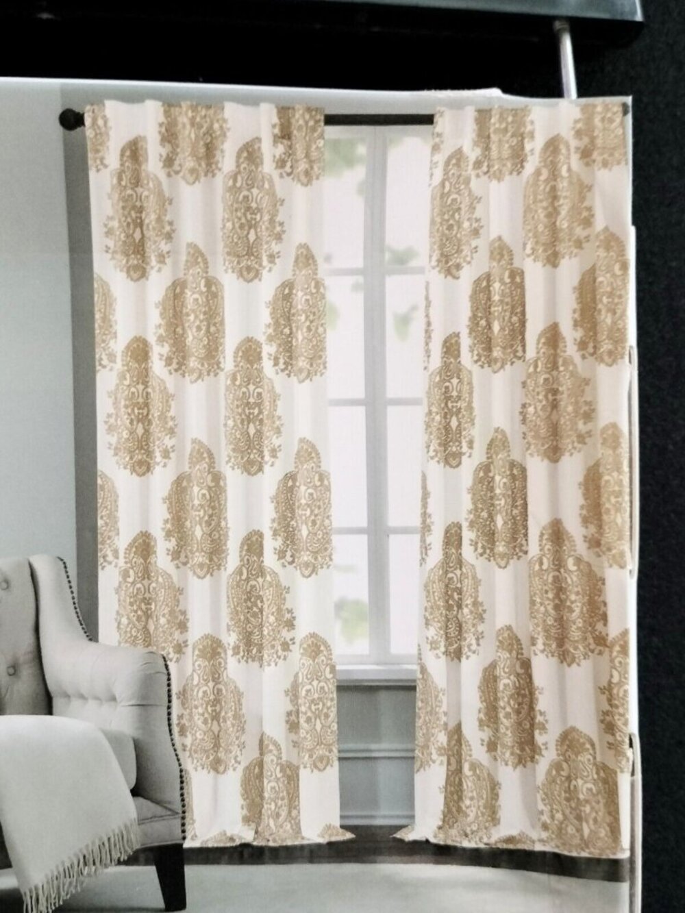 Nicole Miller 2 Pk Cotton Window Panels White Gold Metallic Paisley 52x96 Ea